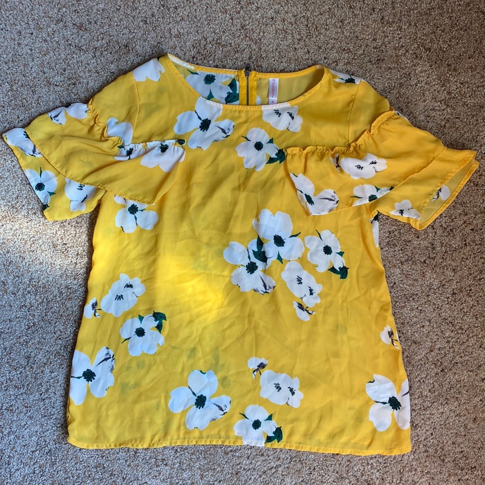 Cute flower blouse